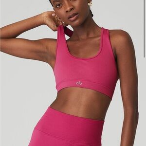 Alo Seamless Ribbed Bra Magenta Crush S